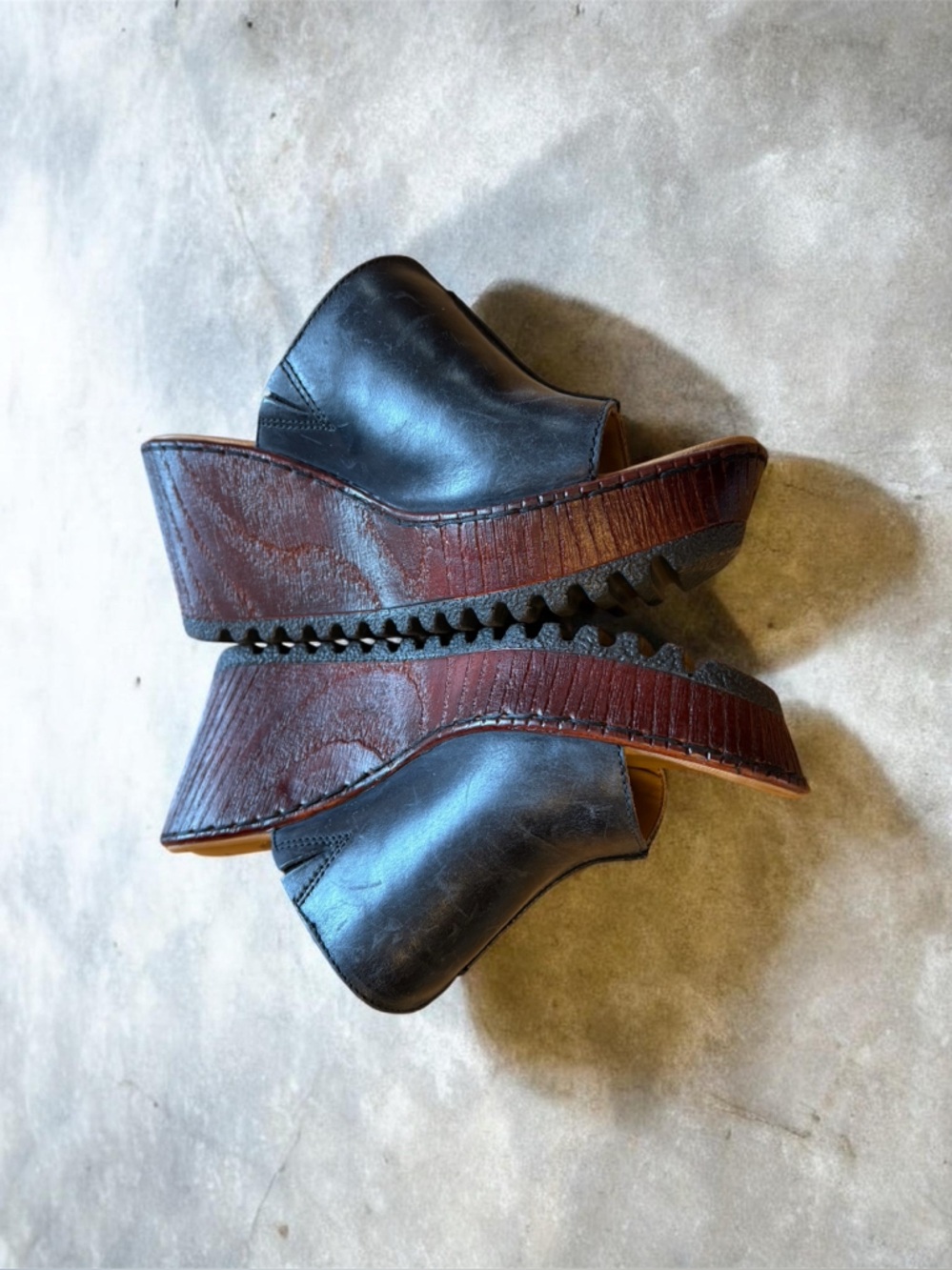 b.o.c. Black Leather Wedge Slide Sandals with Brown Wedge, fits like 6.5